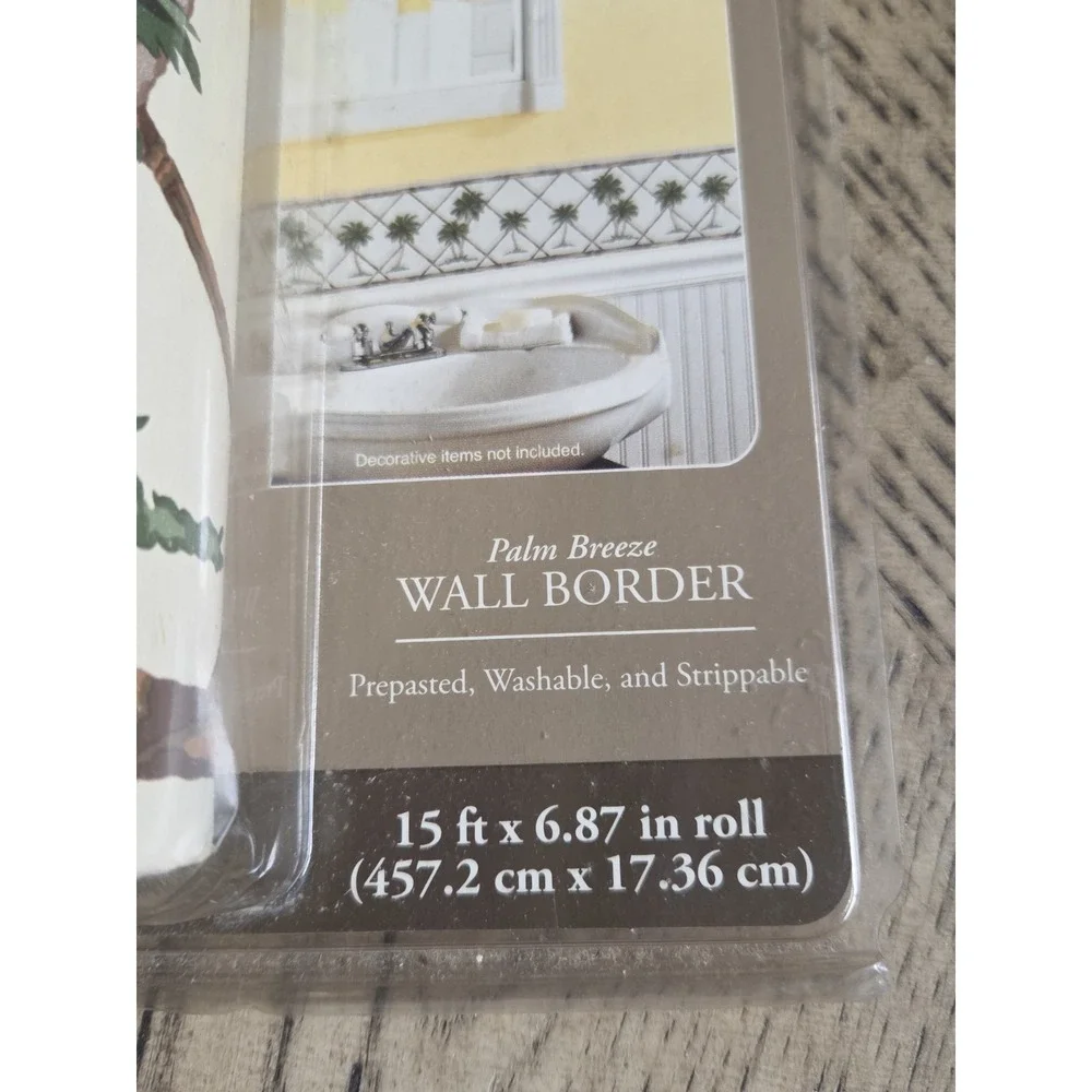 NEW Home Trends Palm Breeze Wall Border Pre Pasted 15 ft Tree Beach